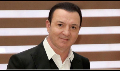 Vasif Məhərrəmli müğənnilərə irad tutdu: “Pul göstərmək düzgün deyil”