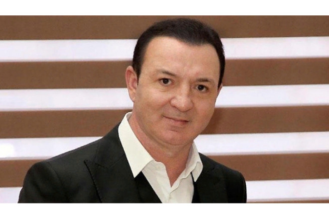 Vasif Məhərrəmli müğənnilərə irad tutdu: “Pul göstərmək düzgün deyil”