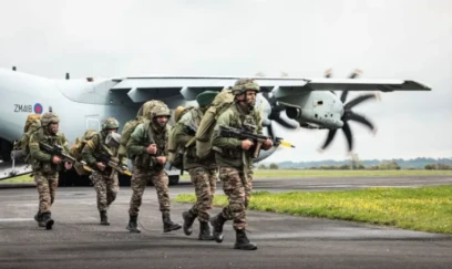 Hindistan və Böyük Britaniya birgə antiterror təlimlərinə başlayıb  Hindistan və Böyük Britaniya birgə antiterror təlimlərinə başlayıb 