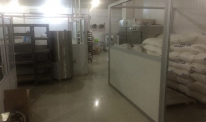 Şirniyyat sexində dəhşətli hadisə - Əlini itirdi