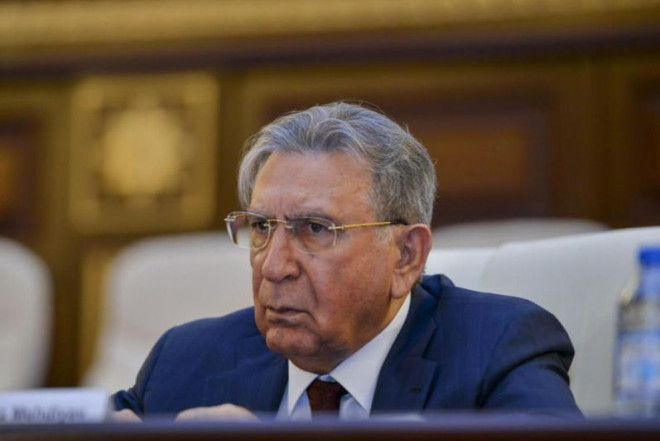 Daha bir icra başçısından Mehdiyevə ‘hədiyyə villa’ - gizli anlaşma aşkarlandı