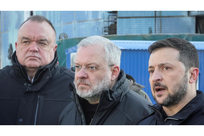 Ukraynadakı korrupsiya böhranı Zelenskini çətin vəziyyətə salır 