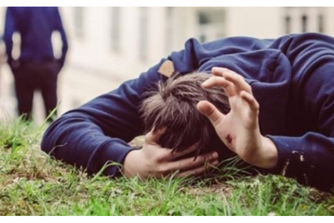 Qonşusunun qulağını dişləyib qoparan şəxs həbs edildi 