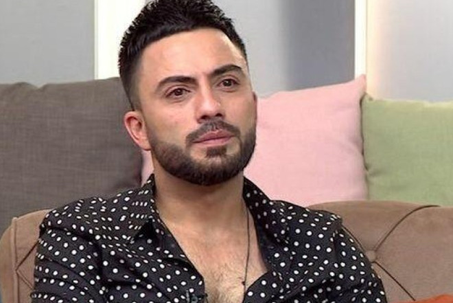 "Həyat yoldaşımın qızıllarını lanbarda qoydum"- Müğənni Kərim