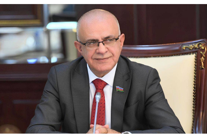 Elçin Mirzəbəyli YAP-a qoşulub? 