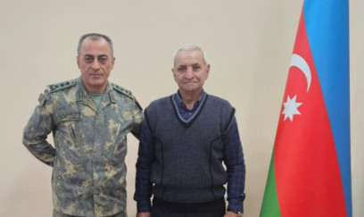 Hikmət Mirzəyev şəhid atası ilə görüşdü - FOTO
