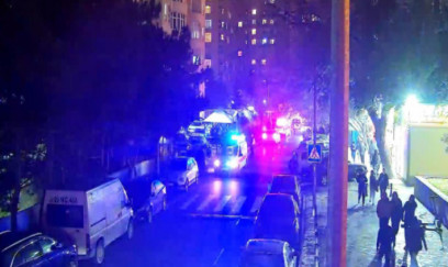 Yanğın baş verən binanın sakini danışdı: “İşıqlar birdən söndü…” – FOTOLAR