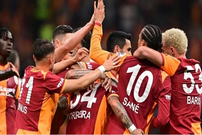"Qalatasaray" çətin qələbə qazanıb 