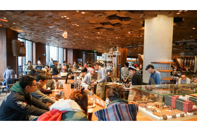 Pekində 6 dollara tarakanlı və qurdlu qəhvə satışa çıxarılıb- FOTO