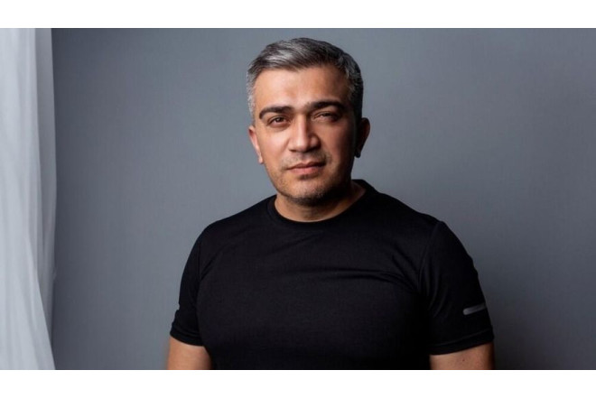 "Övladımın gələcəyini düşünmürəm" - Efirdə mübahisə