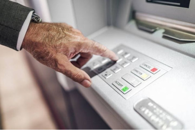 “Kapital Bank” pensiyalardan komissiya ala bilər?