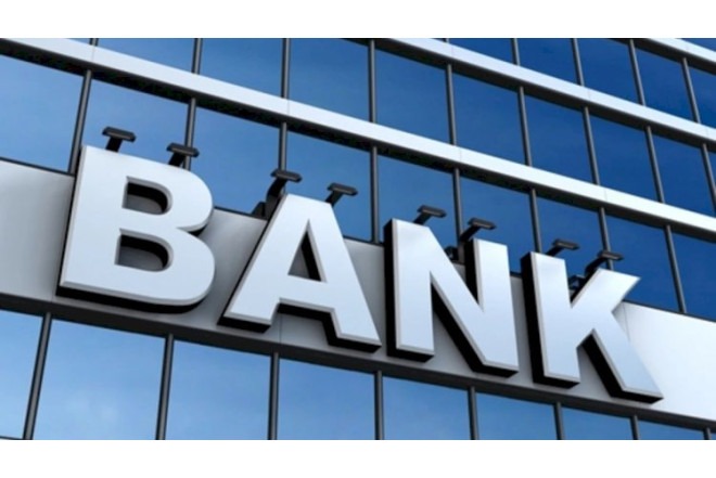 Azərbaycanda 5 tanınmış bank bağlana bilər - İqtisadçının şərhi