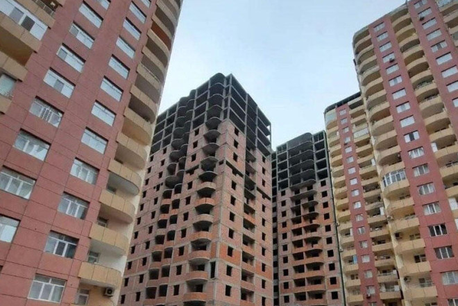 Bazar sıxıntısı: Evlərin qiyməti aşağı düşdü