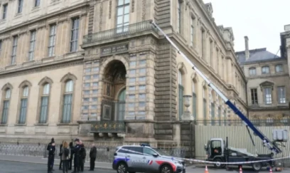 Luvr muzeyindən oğurluqda şübhəli bilinən daha 4 nəfər saxlanılıb 