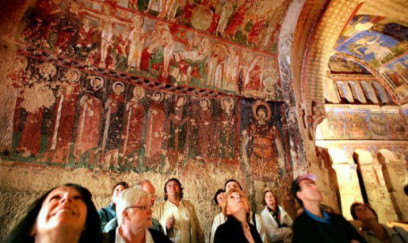 Türkiyə erməni kilsəsinə 1,4 milyon dollar ayırıb 