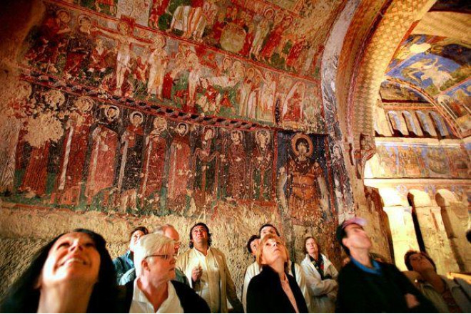 Türkiyə erməni kilsəsinə 1,4 milyon dollar ayırıb 