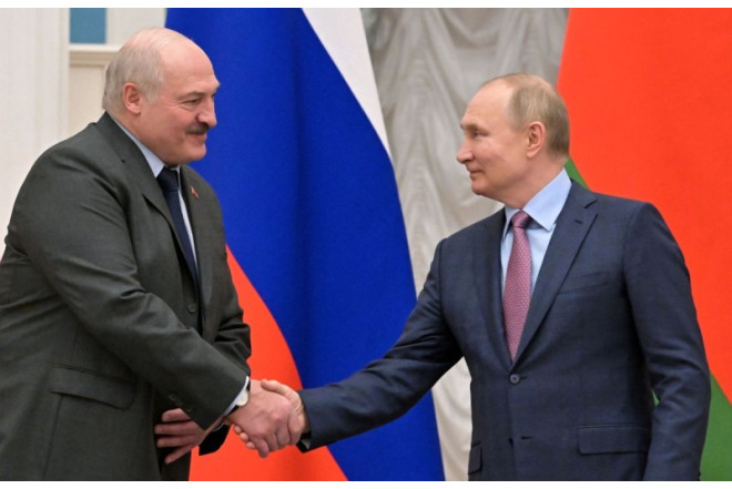 Bişkekdə Putin və Lukaşenko arasında görüş olub 