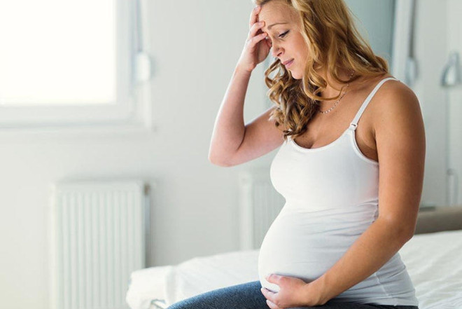 Hamiləlik dövründə qadınların stresi uşaqlarda dişlərin çıxma sürətinə təsir edirmiş 