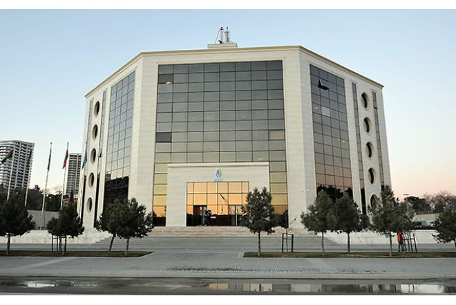 Hakimləri təhqir edən şəxslərə cəza verildi