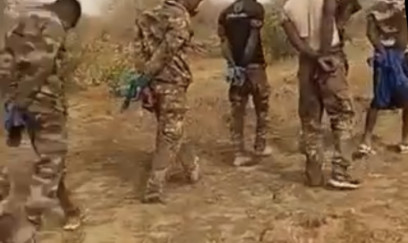 Malidə qarşıdurma zamanı əsgərlər əsir götürülüb 