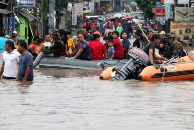 İndoneziyada daşqınlar nəticəsində 170 nəfər ölüb 