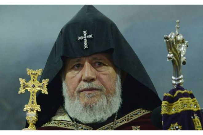 II Qareginin qardaşı və onun oğlunun həbs müddəti uzadıldı