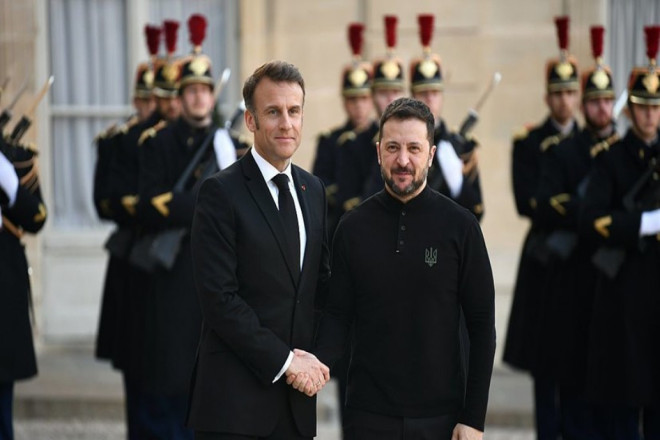 Zelenski Parisdə Makronla görüşəcək 