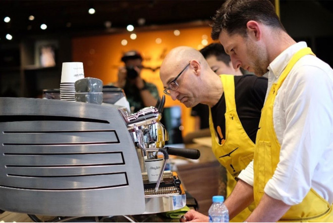 Bakıda nazirlərin “kofe yarışı” başlayıb 