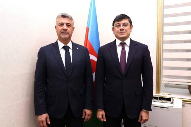 Macarıstanın Azərbaycandakı səfiri Diaspor Komitəsində olub 