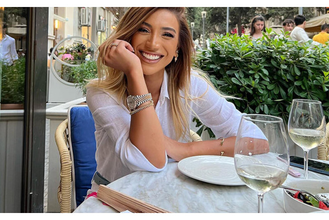 Röyanın dəbdəbəli VİLLAsında bir günü belə keçir - VİDEO