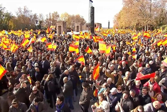 Madriddə on minlərlə insan etiraz aksiyası keçirir 