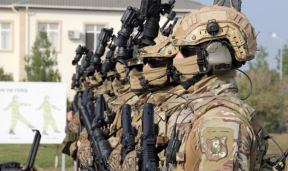 XTQ hərbi hissəsində hərbi vəzifəlilərlə təlim toplanışı keçirilib 