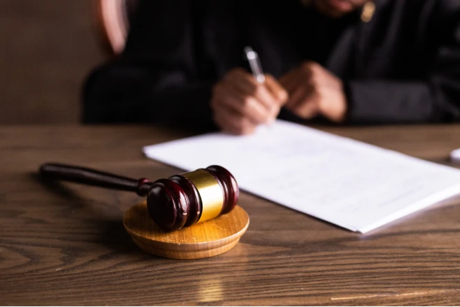 Terroru maliyyələşdirmədə təqsirləndirilən şəxsin məhkəməsində ittiham aktı elan edilib 