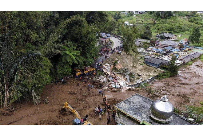 Bu ölkədə daşqın və torpaq sürüşmələri: Ölənlərin sayı 604-ə çatdı