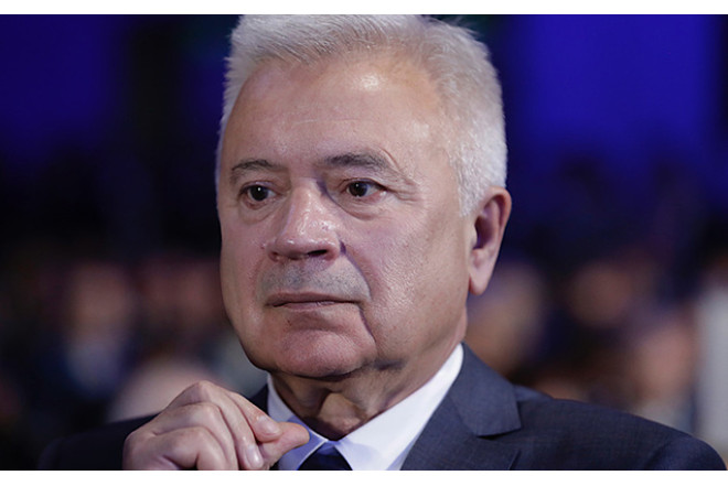 Vahid Ələkbərovun illik zərəri 2,58 milyard dollar oldu