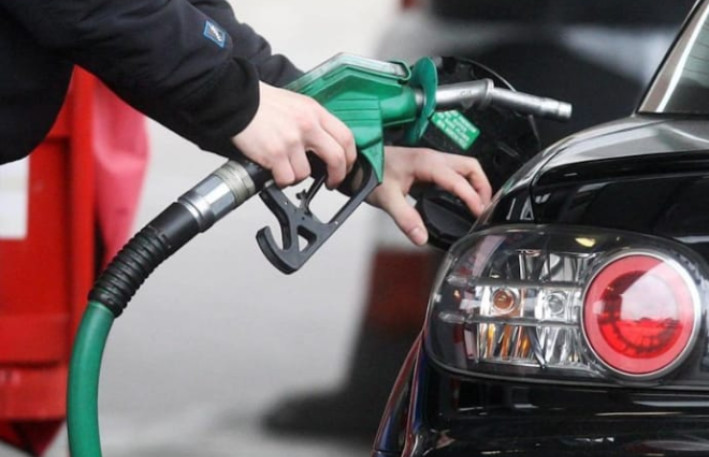 Yanacaq qiymətlərində yenilik: Dizel bahalaşır, benzin sabit qalır?