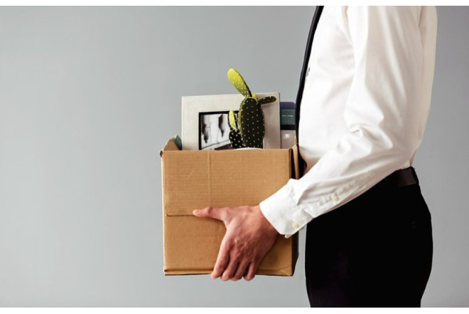 İşçilər üçün yeni xəbərdarlıq: Daha 3 səbəb işdən çıxarmağa əsasdır