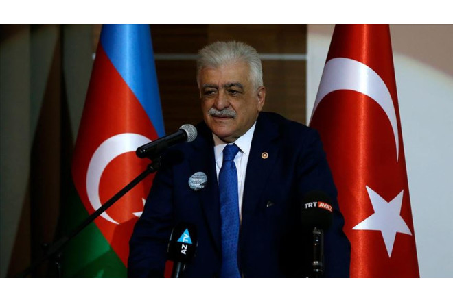 Şamil Ayrım Bakı səfərində