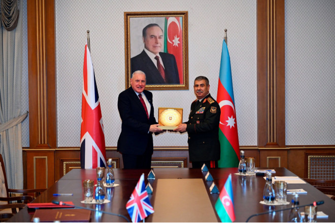 Səfir: Azərbaycan Britaniya üçün müdafiə və təhlükəsizlik sahələrində dəyərli tərəfdaşdır 