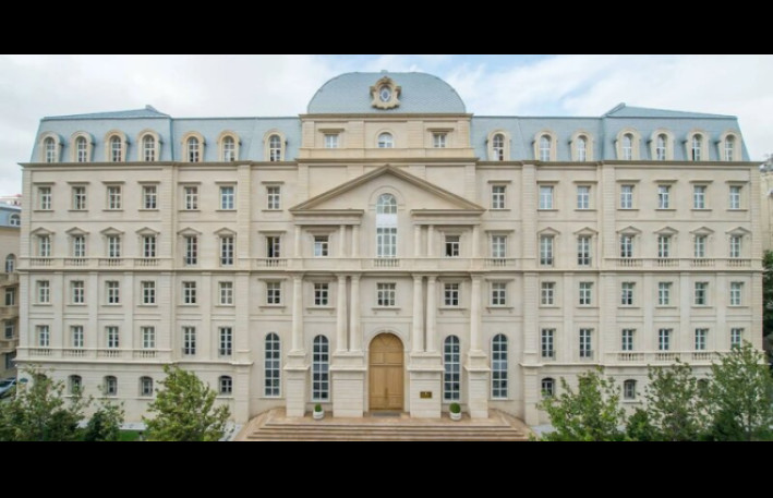 Rəsmi açıqlama: Dövlət Agentliyində müşavir işdən çıxdı