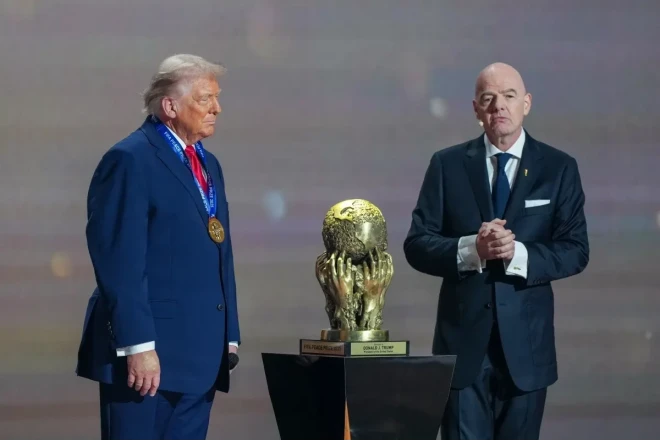 Tramp FIFA Sülh mükafatına layiq görülüb 