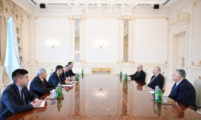 İlham Əliyev Qırğızıstan nümayəndə heyətini qəbul etdi - FOTOLAR