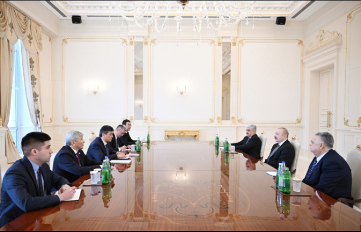 İlham Əliyev Qırğızıstan nümayəndə heyətini qəbul etdi - FOTOLAR