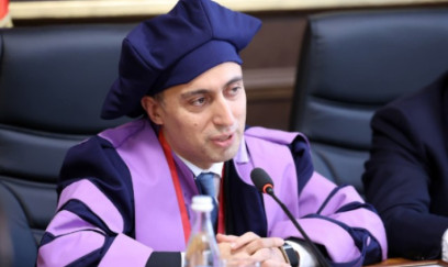 Emin Əmrullayevə Gürcüstanda “Fəxri doktor” adı təqdim edilib