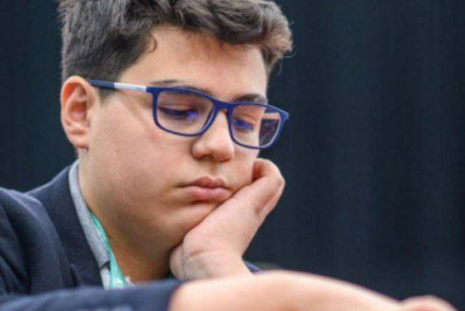 Yeniyetmə türk şahmatçı ilk 50-yə yüksəlib 