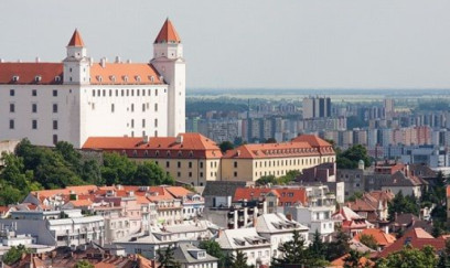 Bratislava-Bakı aviareysi açıla bilər 