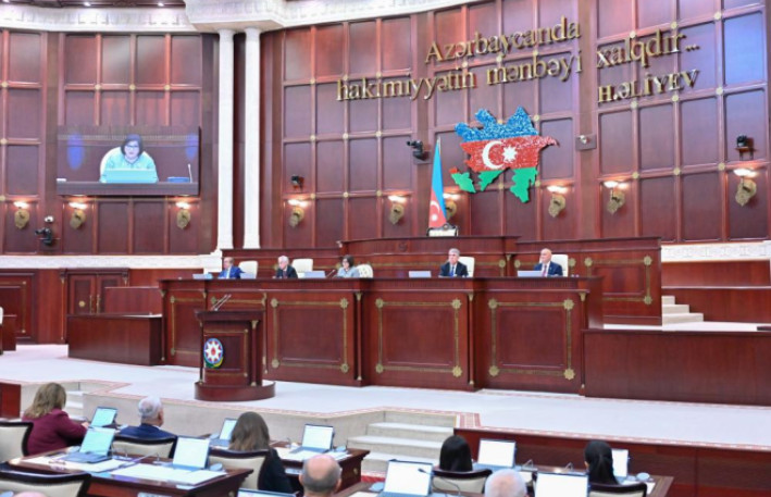 Gələn ilin büdcəsi: Parlamentdə son müzakirə