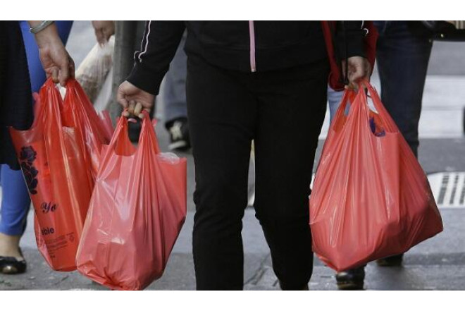 Marketlərdə polietilen torbalar niyə bahalaşdı?