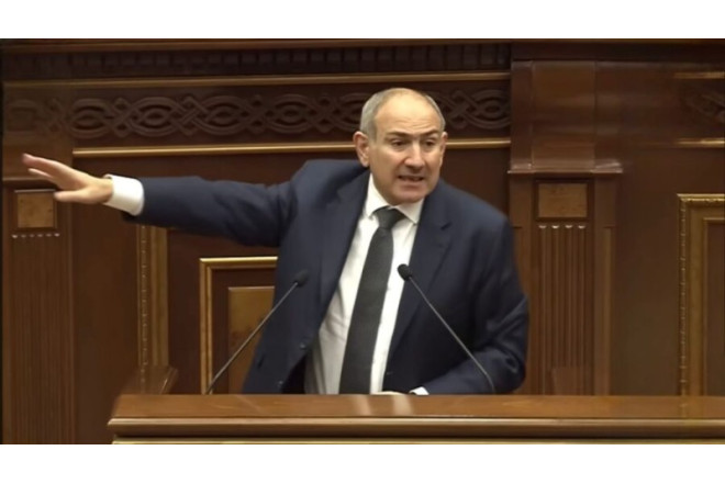 Ermənistanda Konstitusiya yenilənir – Paşinyanın qərarı