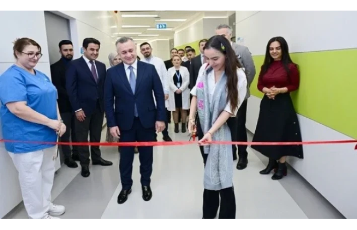 Leyla Əliyeva Sümük iliyi nəqli mərkəzinin açılışını edib 